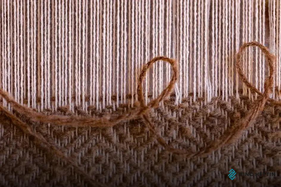 Handmade vs Machine-Made Carpets: Which to Choose?